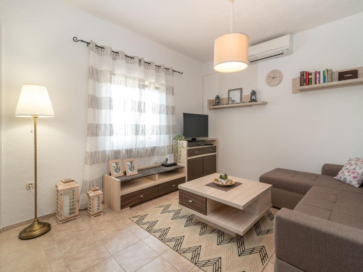 Scenic Sea View,Three Bedroom Villa With Pool Trogir Extérieur photo