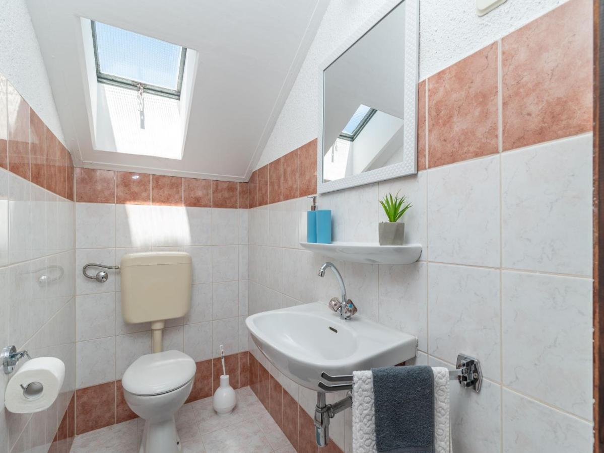 Scenic Sea View,Three Bedroom Villa With Pool Trogir Extérieur photo